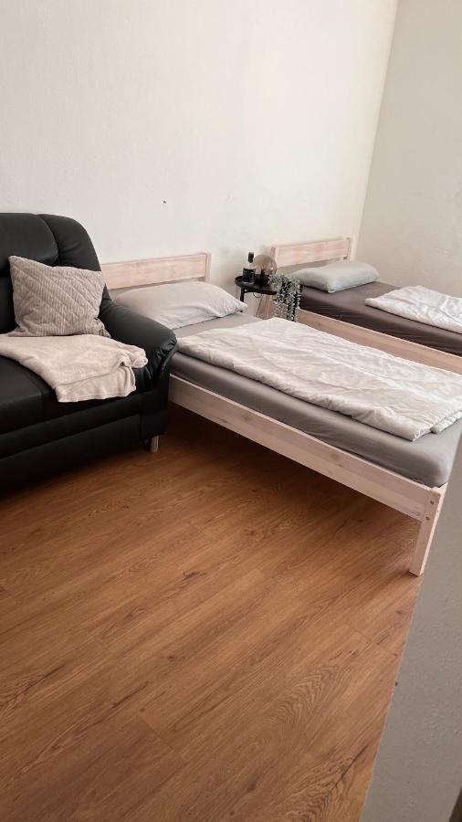 Ferienwohnung In Top Lage Von Aalen Exterior foto